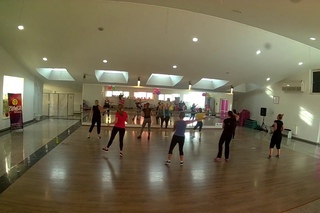 DANCEAVENUE SCHOOL  ПІДГЛЯНУТО НА ТРЕНУВАННЯХ №1. ZUMBA