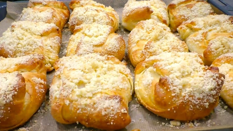 булочка с творогом магнит. булочка киевская плюшка. булка с творогом магнит. ольга шобутинская булочки. ватрушки от ольги шабунской.