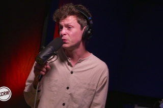 Perfume Genius performing “Slip Away“ Live on KCRW