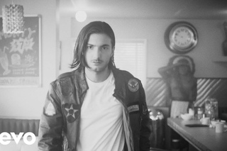 Alesso - I Wanna Know ft. Nico & Vinz