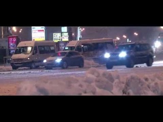 Снежный понедельник в Москве. Кадры со столичных улиц