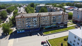 Продается 3к-квартира с видом на городскую площадь города Верхний Уфалей
