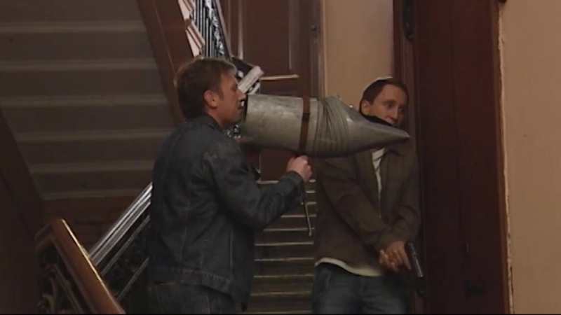 "Улицы разбиты фонарей" - по будням на НТВ (7-8 сезон)