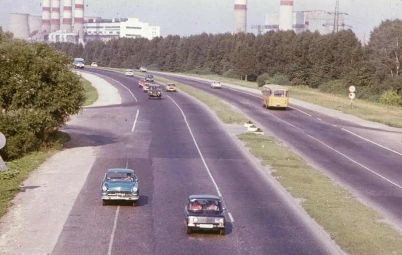 Прогулка по Москве 1982 года. Какой была столица СССР в год смерти Брежнева? Пут