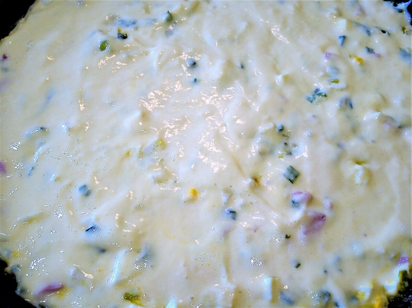Заливной пирог с луком и яйцами. Легко и быстро приготовить и без особых финансовых затрат.
Приветствую всех! Сейчас очень много полезной зелени и из неё можно приготовить вот такой вкусный заливной пирог.
Нам потребуется:
Для теста:
350...