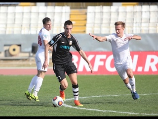 СКА-Хабаровск - Тюмень - 1:2